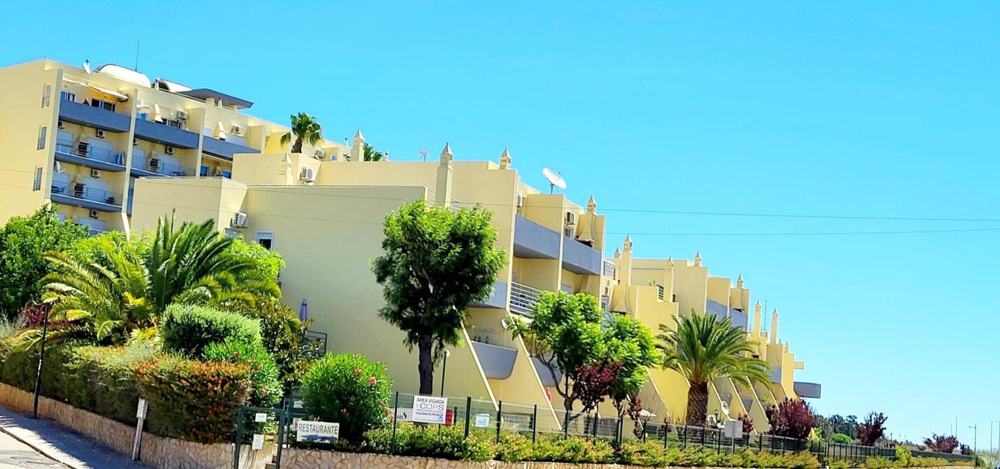 Lagos-Piscine Et Mer- Condominio Do Mar מראה חיצוני תמונה