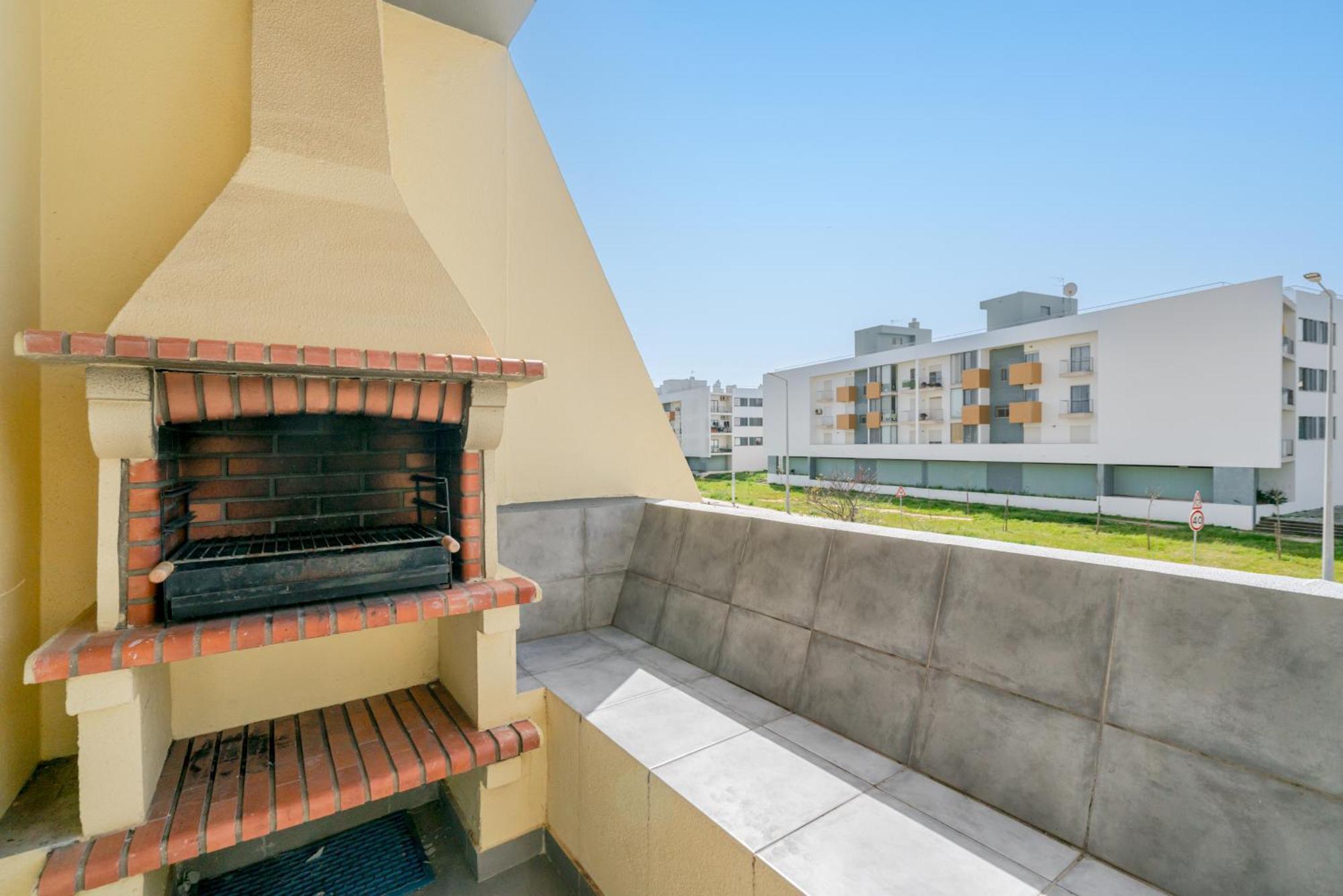 Lagos-Piscine Et Mer- Condominio Do Mar מראה חיצוני תמונה